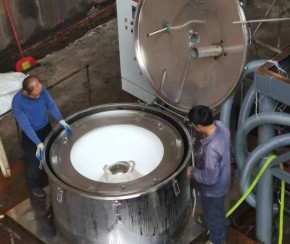 客戶需求介紹：十水硫酸鈉冷凝結晶機組